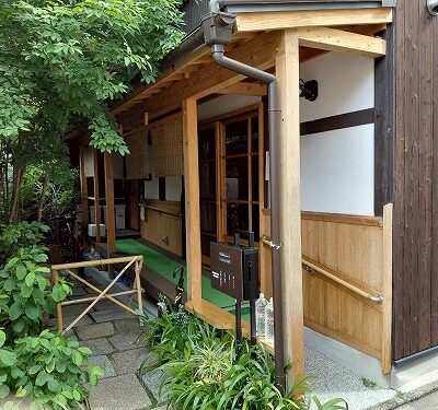 ことライフ東寺の入り口